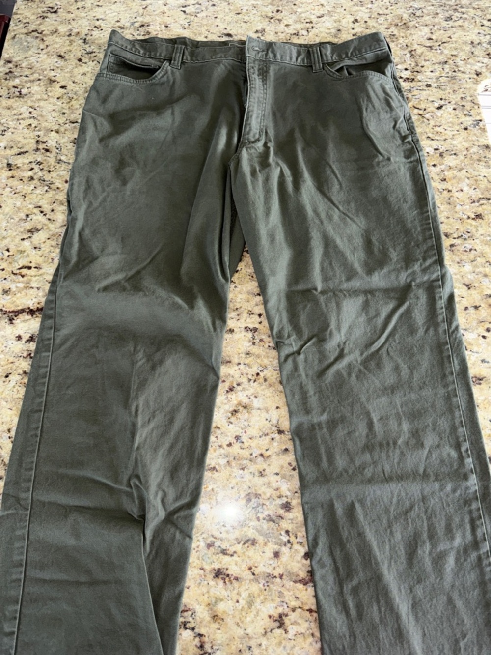 Men's Olive Green Carhartt Pants